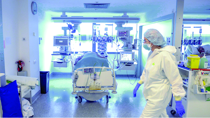 Операционни в Гърция с музика за лекари и пациенти