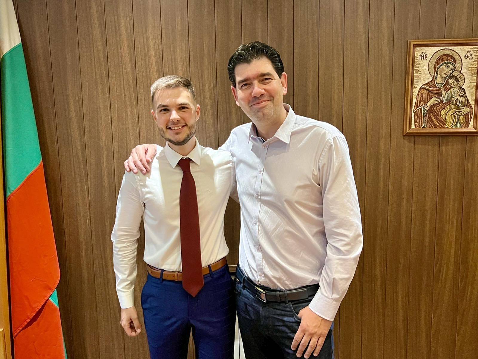 Евгени Филипов е новият председател на Младежкото обединение в БСП - София