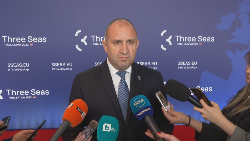 Радев: Ако продължава блокажът на институциите и работата на парламента, изборите са неизбежен вариант