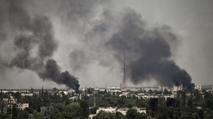 Гайдай: Украинските сили ще трябва да се изтеглят от Северодонецк