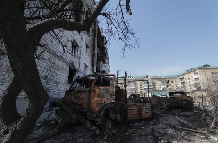 Най-малко един загинал и шестима ранени, сред които и дете, при вчерашния обстрел на Киев