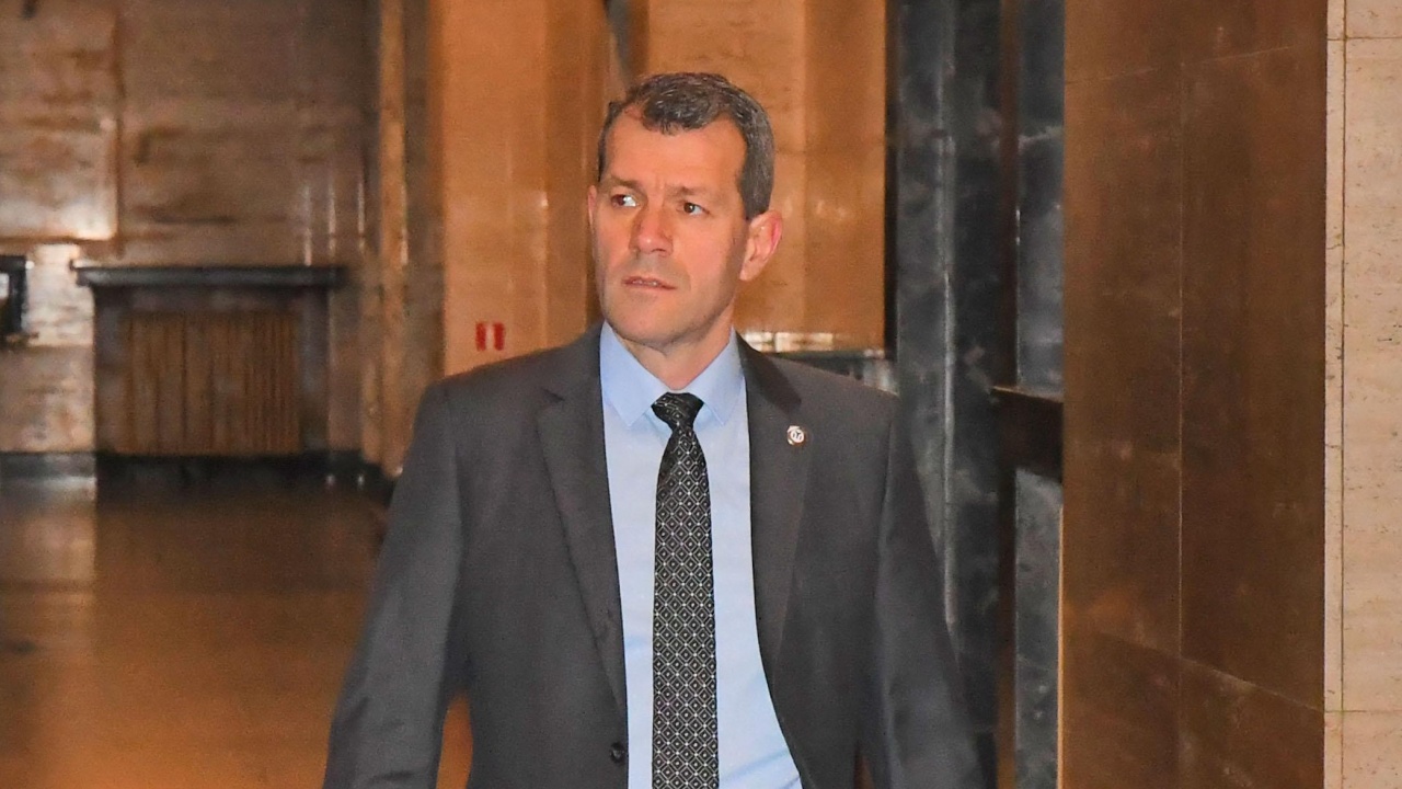 Прокуратурата протестира глобата на Боян Расате