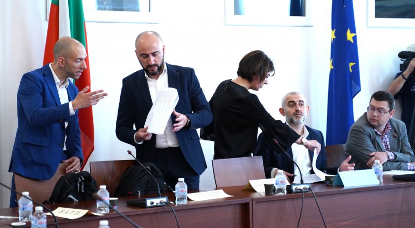 Напрежение в бюджетната комисия, след като приходите бяха завишени със 760 милиона