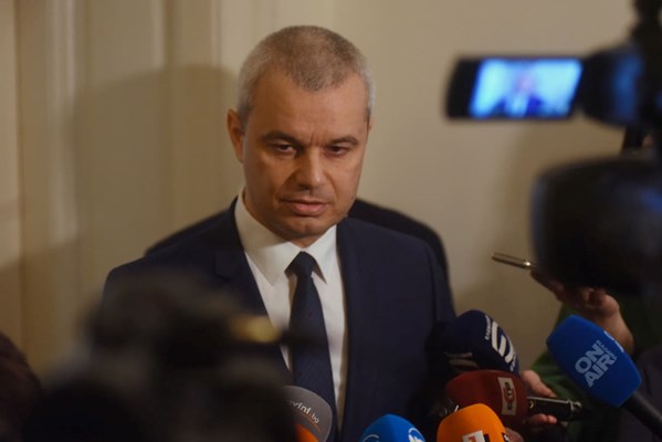 Костадин Костадинов: Представете си правителството да остане - това ще бъде агония, обида и плюнка за българския народ и парламент