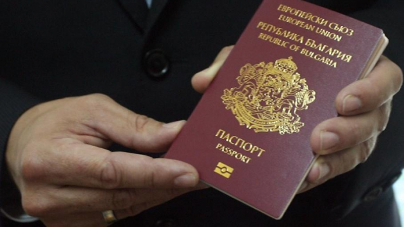 Шофьорската книжка да не се сменя при нов адрес в една област