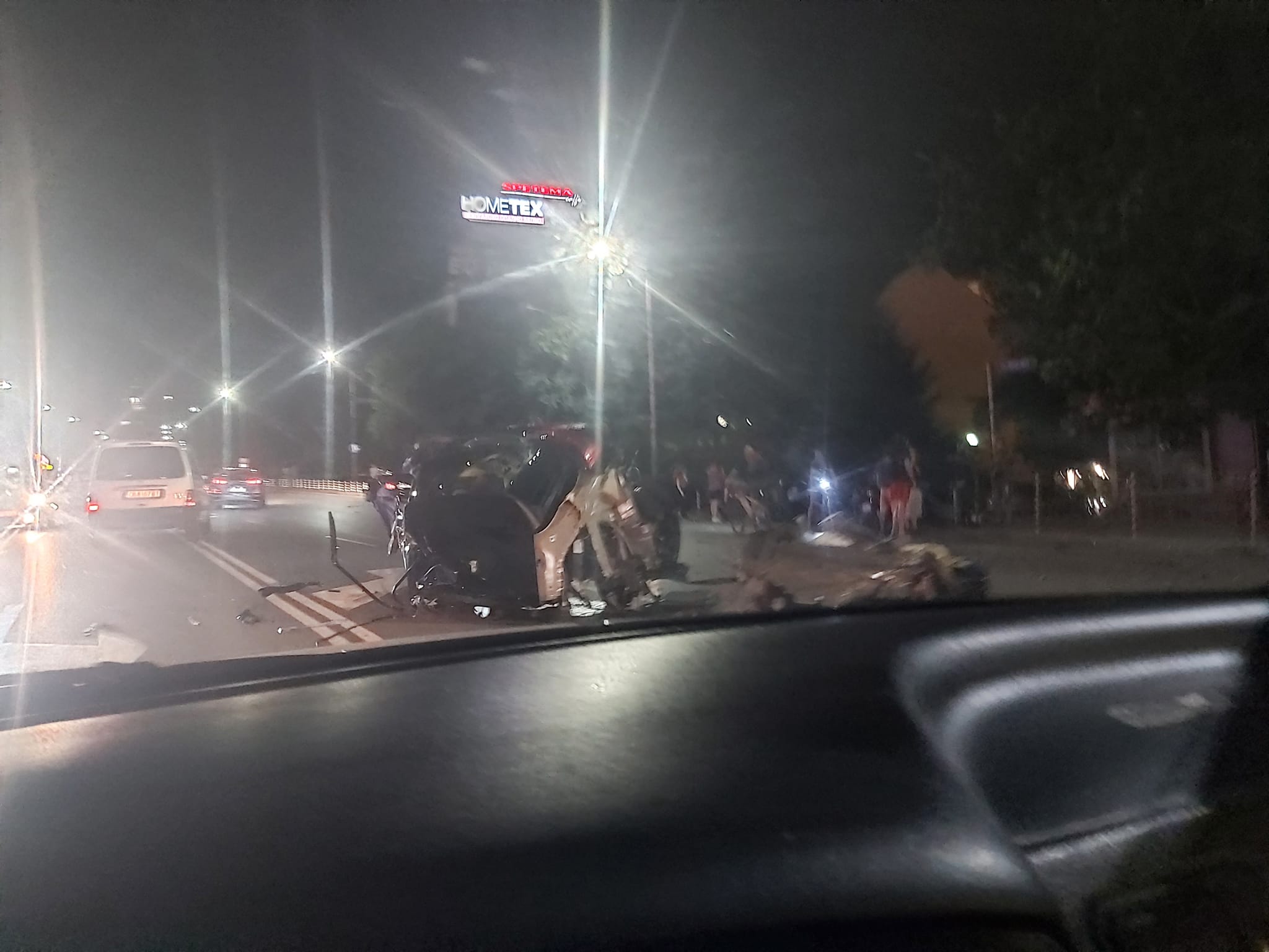 Георги Семерджиев се е движел със синя полицейска лампа на тавана на джипа си минути преди катастрофата (ВИДЕО)