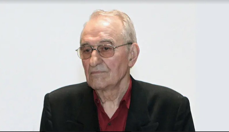 Почина писателят Христо Ганов (1938 -2022)
