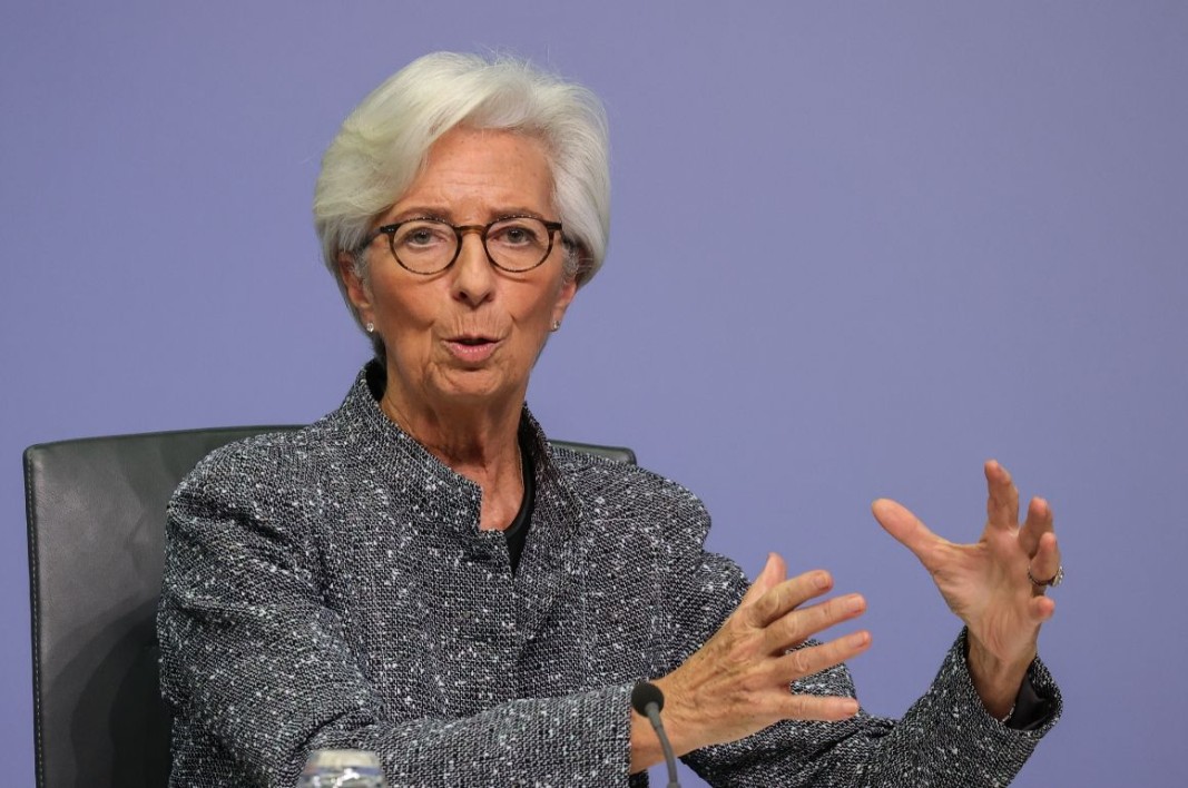 Хакери опитаха да подмамят шефа на ЕЦБ Кристин Лагард