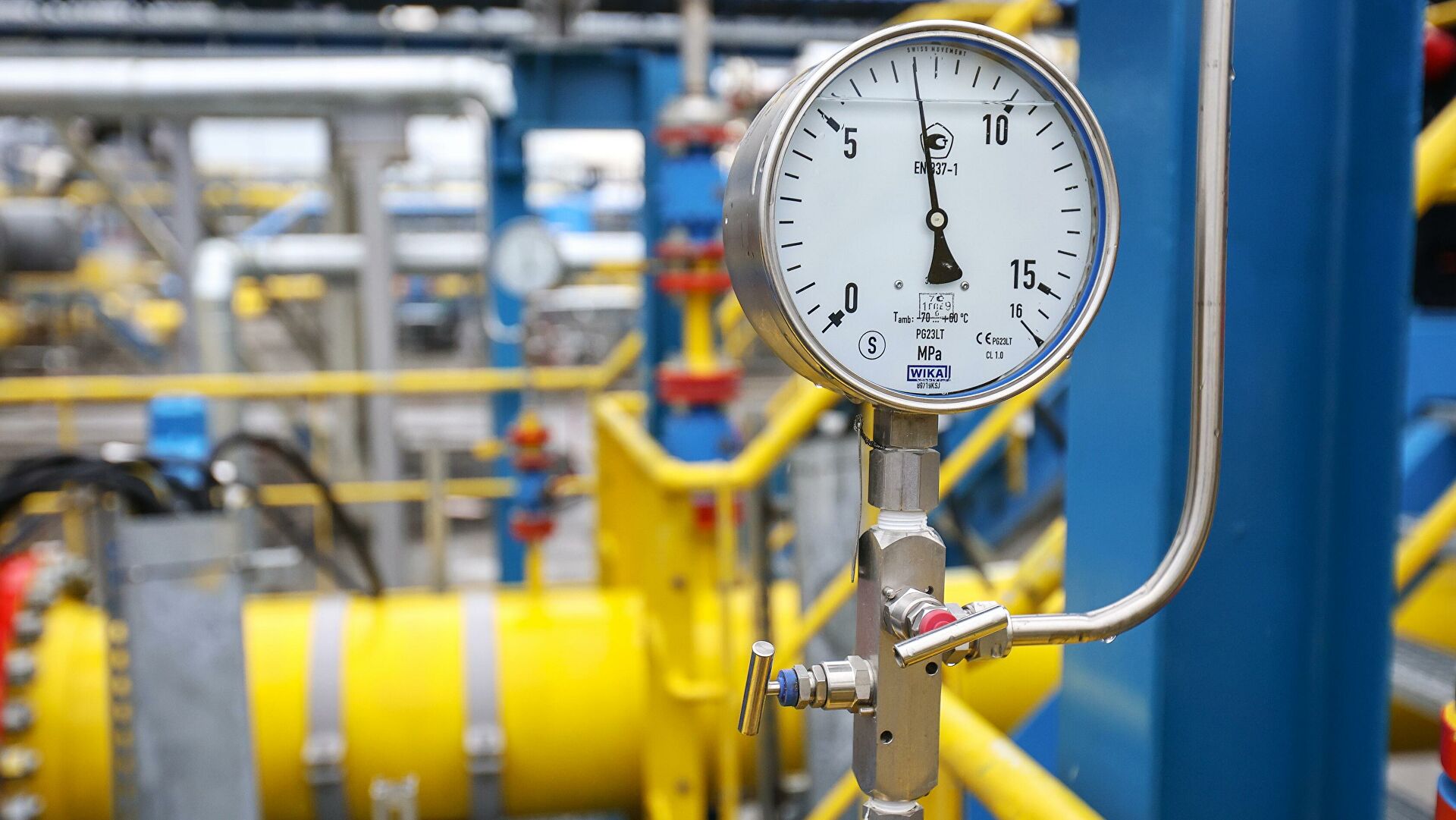Получаваме същия руски газ, но с 20-40% по-скъп