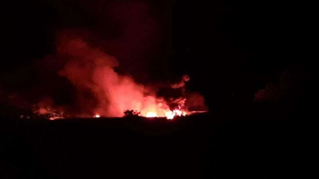 Военен самолет с 12 тона експлозиви се разби близо до Кавала (СНИМКИ И ВИДЕО)
