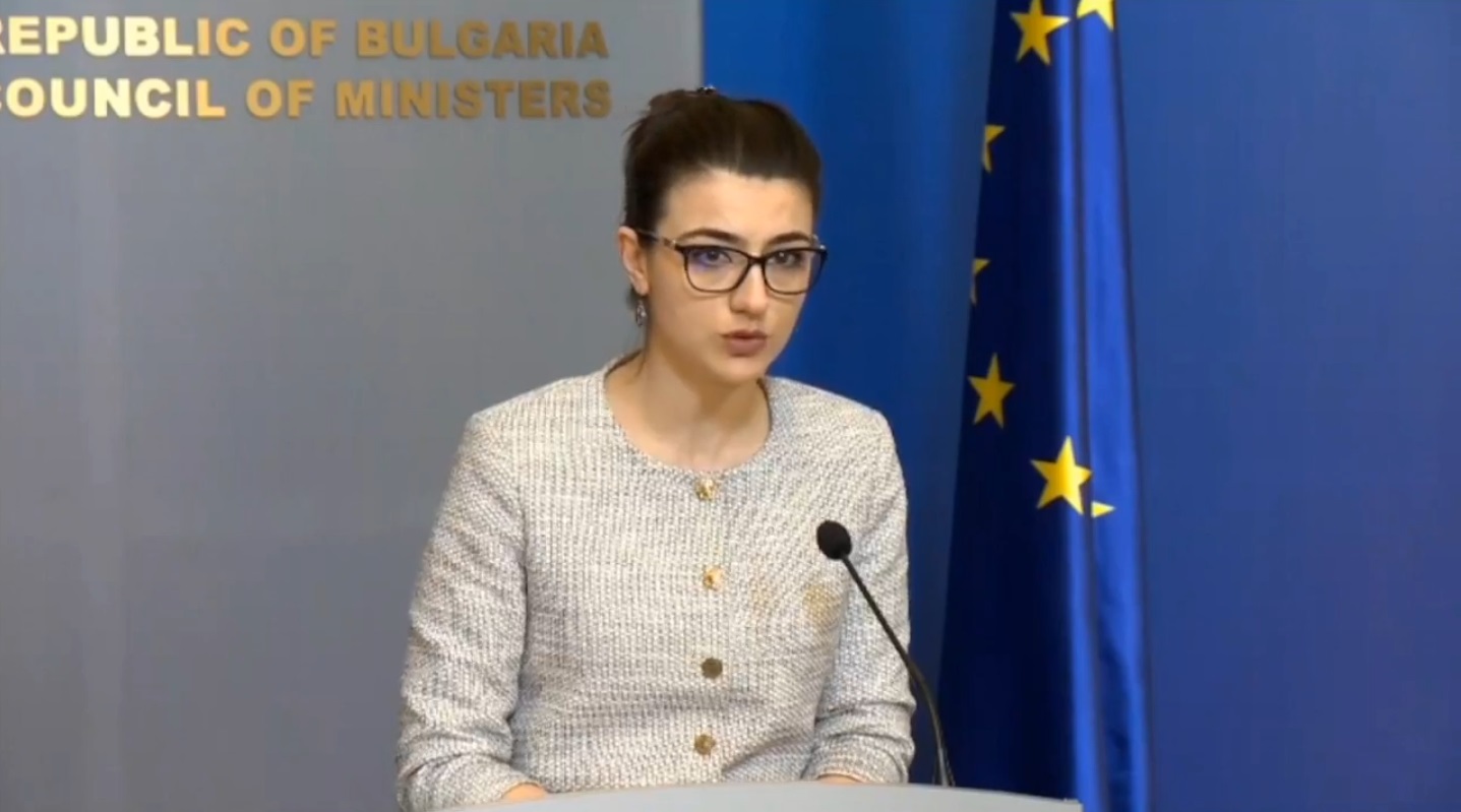 Лена иска Рашков в КПКОНПИ, иначе нямало да има правителство