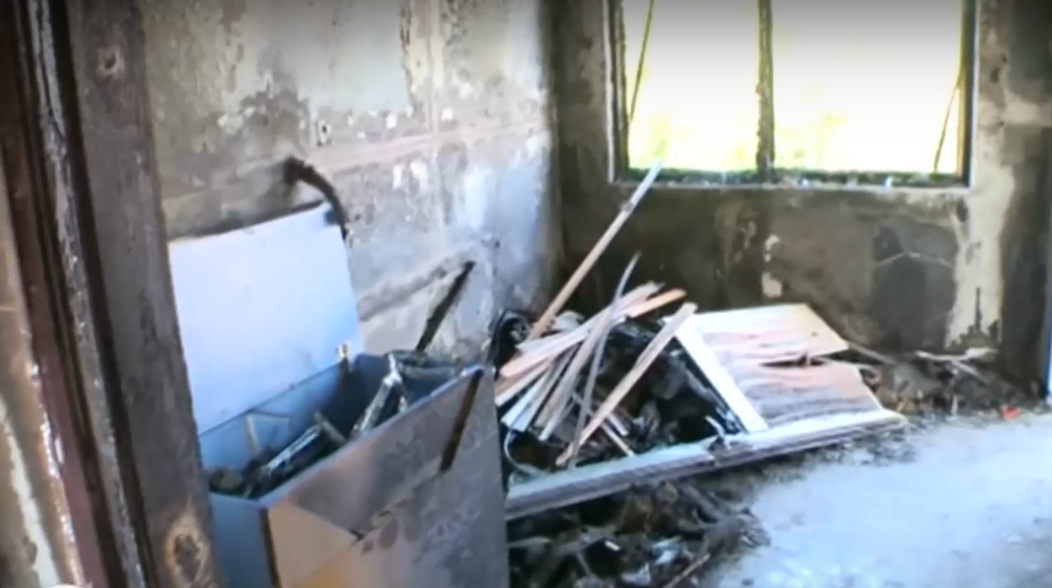 Семейство с бебе остана без дом след пожар в Пазарджишко