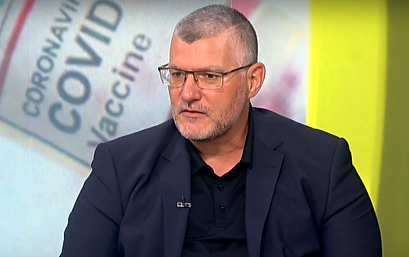 Проф. Момеков: Икономическите сътресения ще правят все по-трудно въвеждането на COVID мерки