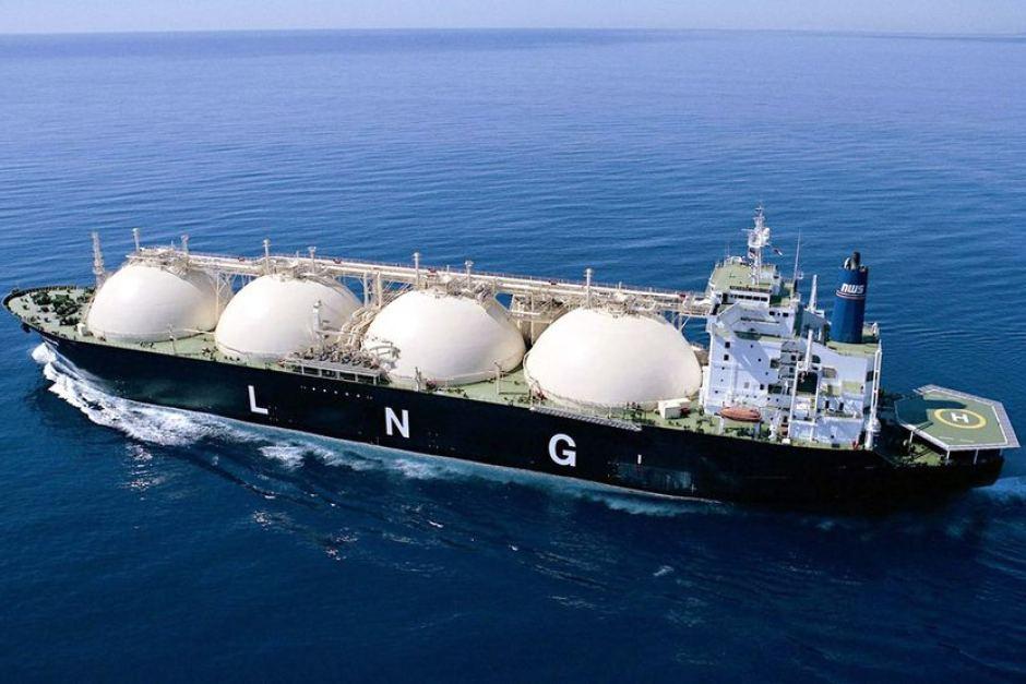 "Булгаргаз" обяви търг за около 550 млн. куб. м втечнен газ