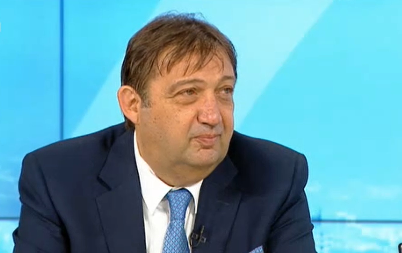 Служебният регионален министър Иван Шишков: Не трябва да си позволяваме да не развиваме пътната инфраструктура