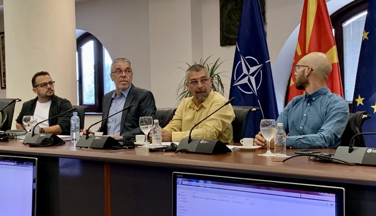 Цар Самуил е бил владетел на Българско царство, а Земята е кръгла. И?