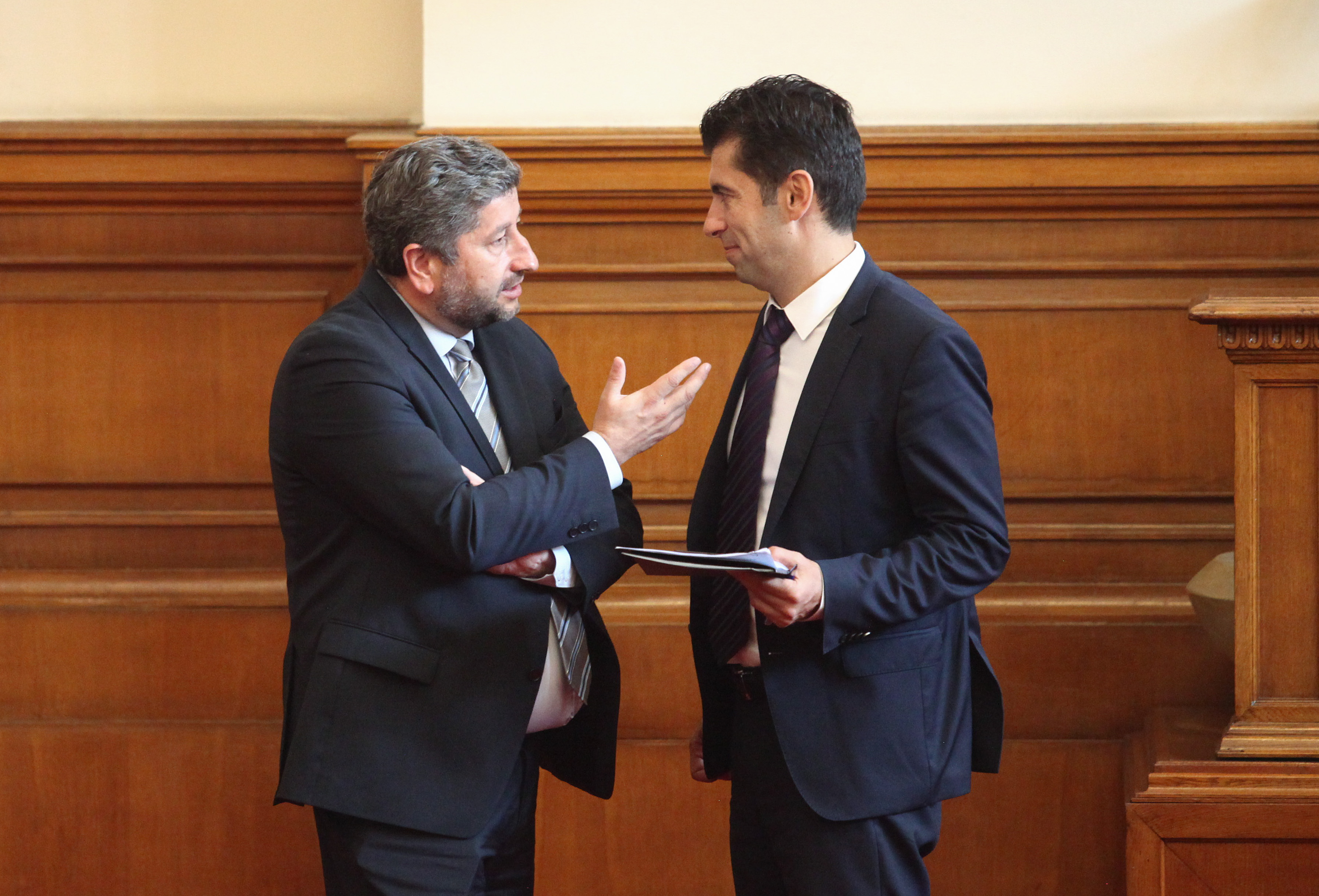 ПП и ДБ няма да се явят заедно на изборите