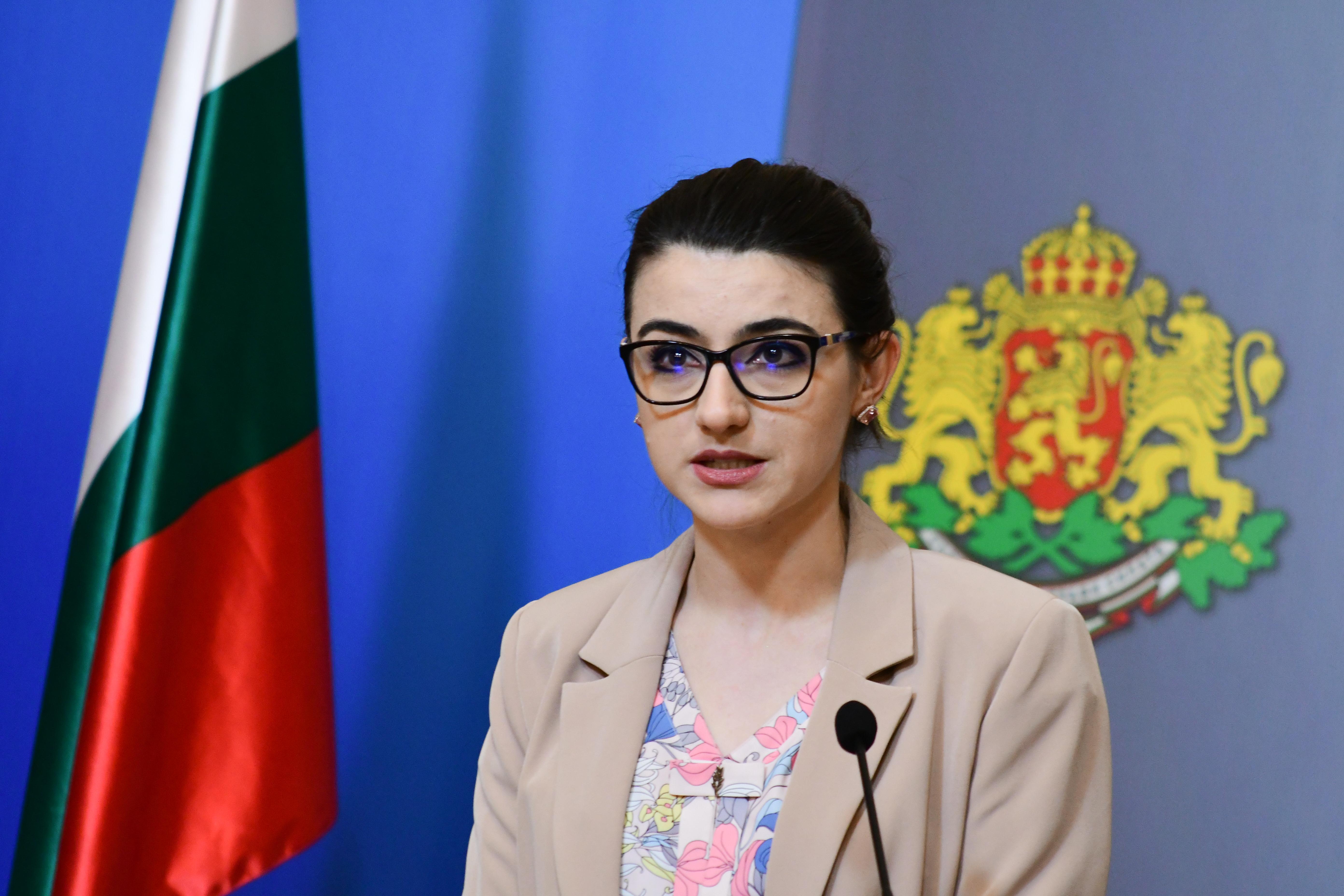 Лена Бориславова потвърди, че няма да влиза в листите на ПП
