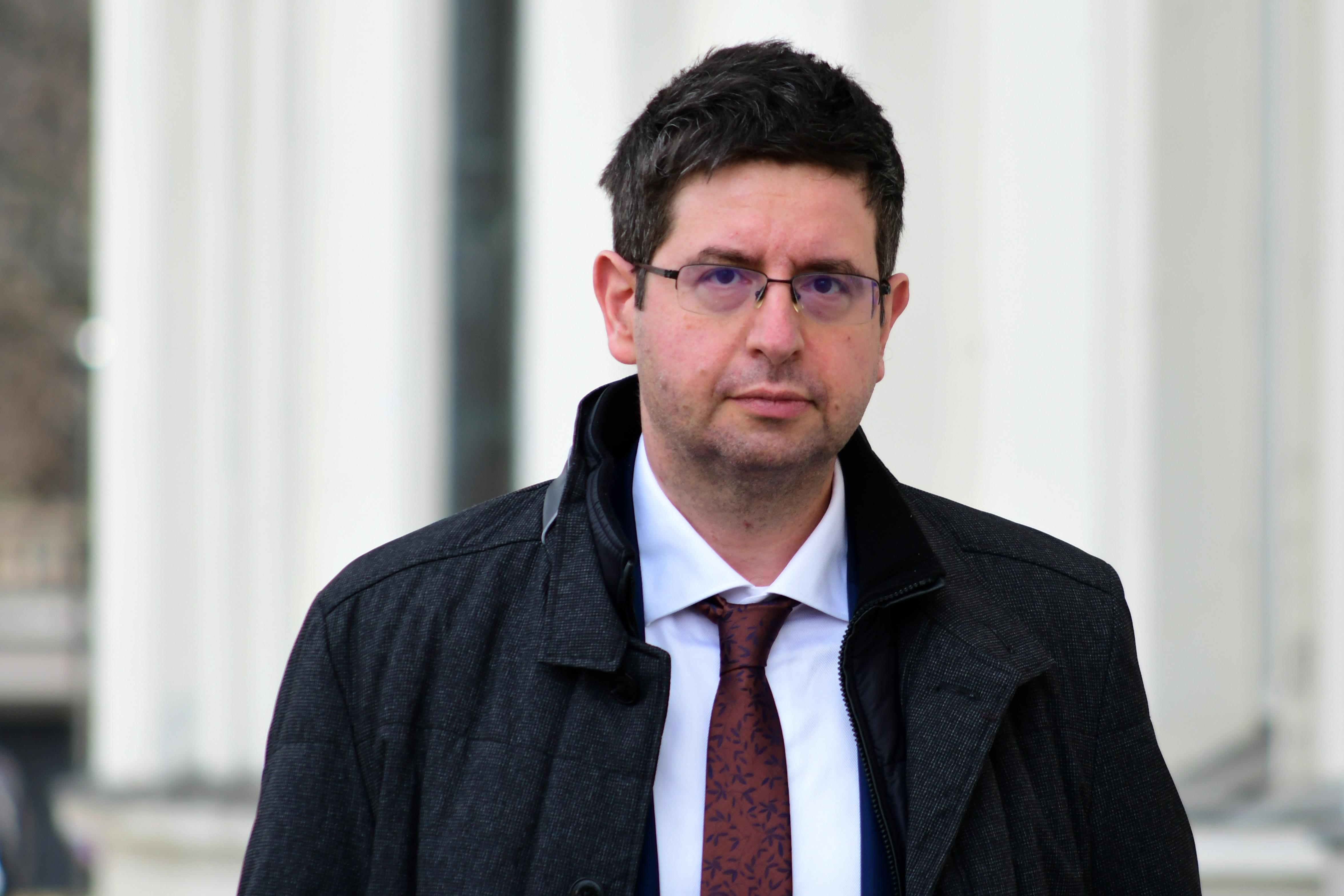 Петър Чобанов: Рекорден спад на чуждите инвестиции.