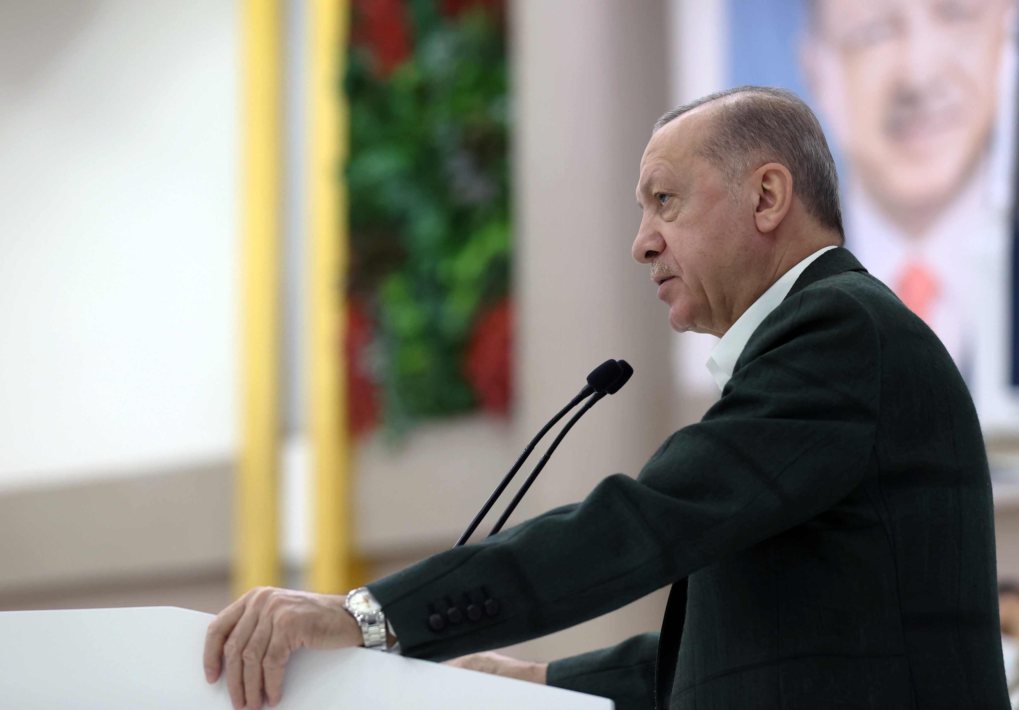 Ердоган: Крим трябва да бъде върнат на Украйна
