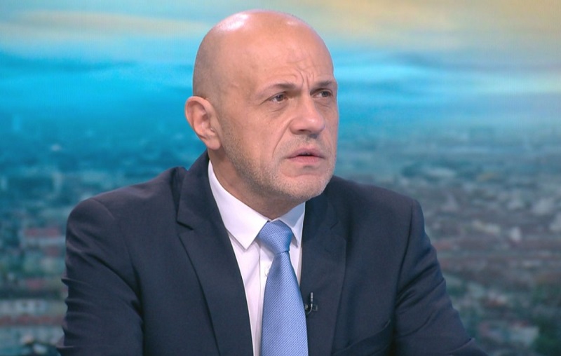 Дончев: Няма как да се водят преговори с „Газпром”, не е надежден доставчик