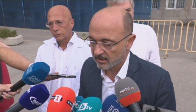 Служебният здравен министър: Няма пострадали мигранти при катастрофата в Бургас (Видео)