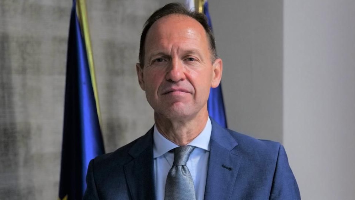 Костадин Коджабашев, МВнР: Подкрепяме исканията на българите в Албания