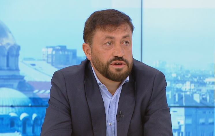 Бойко Найденов за инцидента в Бургас: Вероятно има замесени служители на полицията