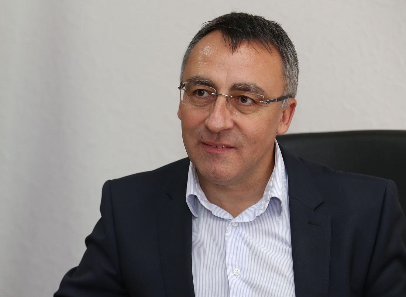 Диян Стаматов: Този онлайн формат на обучение трябва да приключи