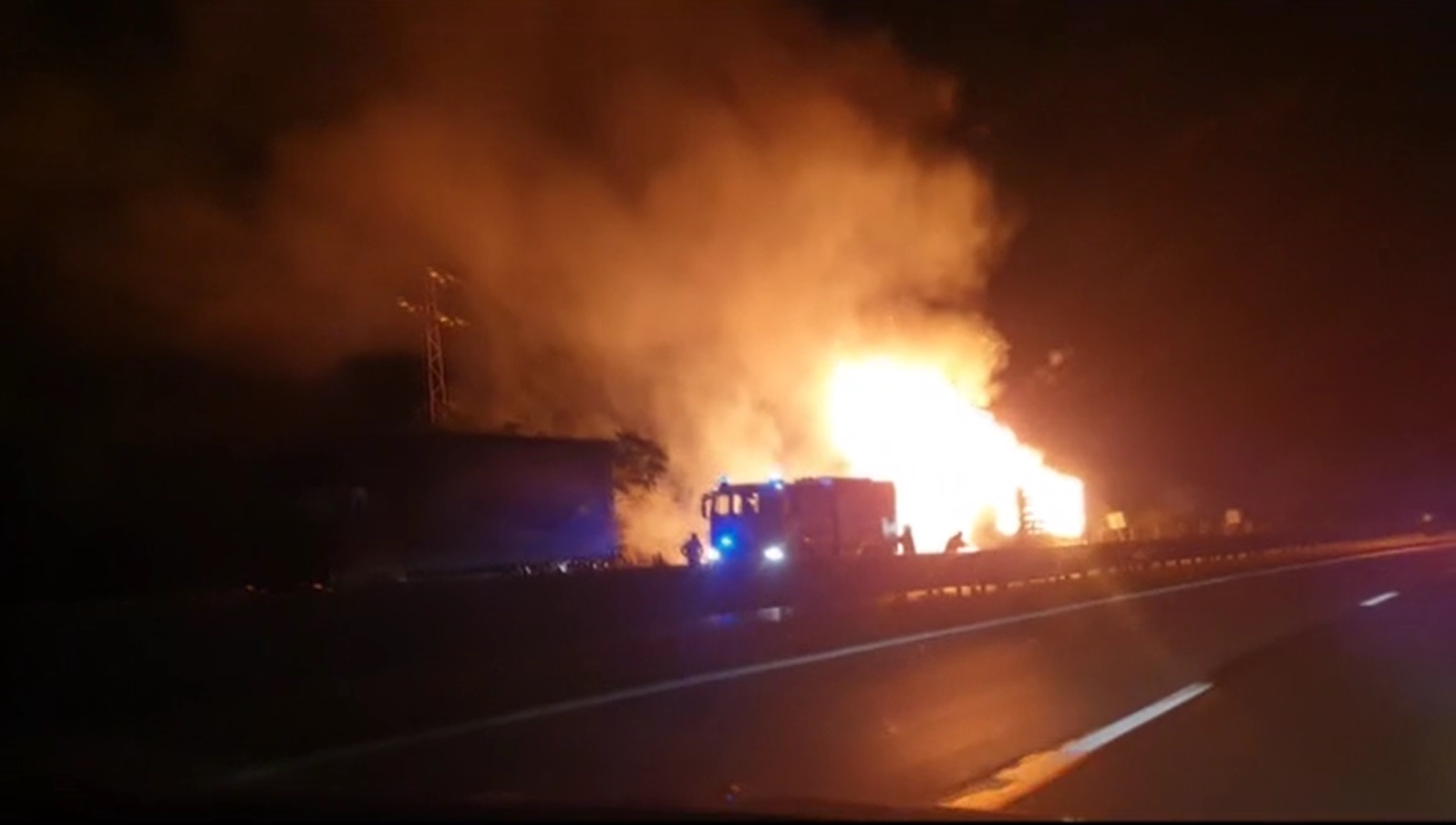 Полуремарке изгоря на магистрала „Хемус”