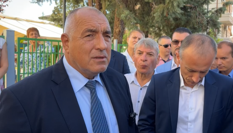 Лидерът на ГЕРБ Бойко Борисов: Нашите политици трябва да свалят напрежението на Балканите (обзор)
