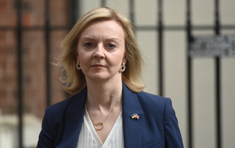 Британският премиер Лиз Тръс: Елизабет Втора е скала, върху която е построена съвременна Великобритания