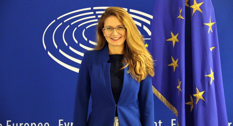 Цветелина Пенкова, евродепутат: Таван на вноса на руски газ няма да реши енергийната криза