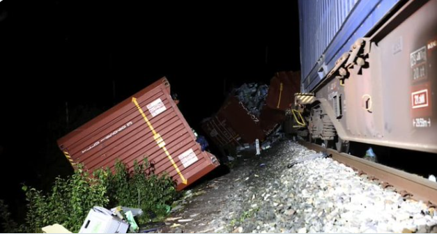 Най-малко 3 загинали и 11 ранени във влакова катастрофа в Хърватия