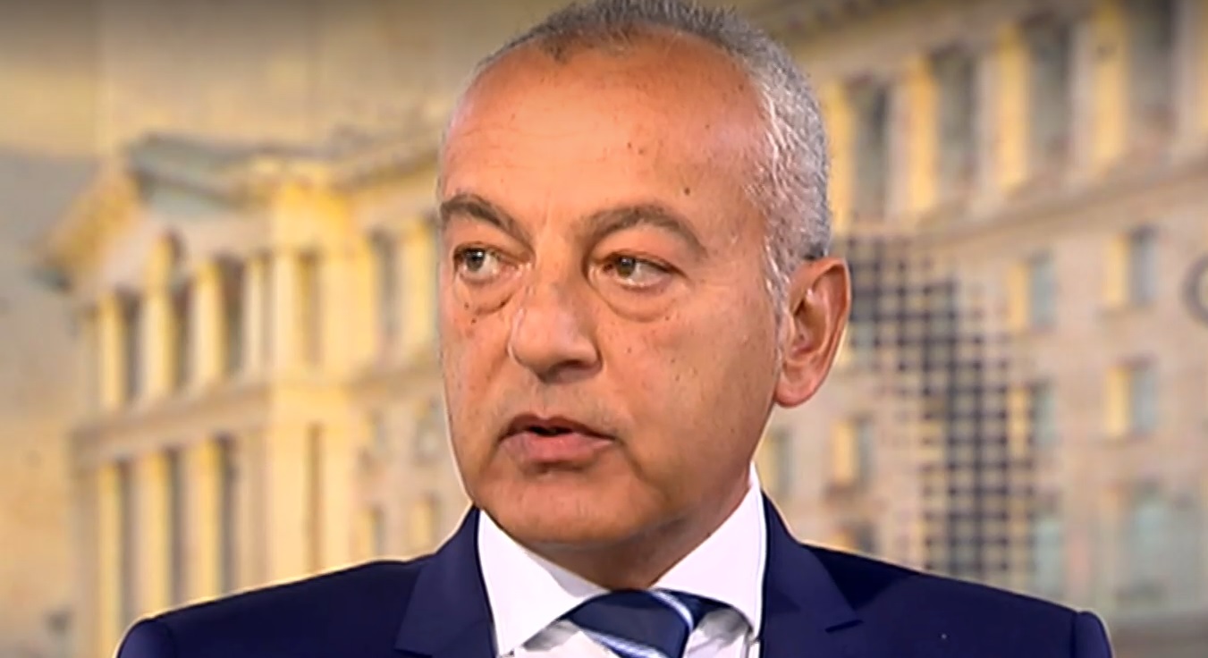 Гълъб Донев: Работи се уверено енергийният хаос да бъде овладян