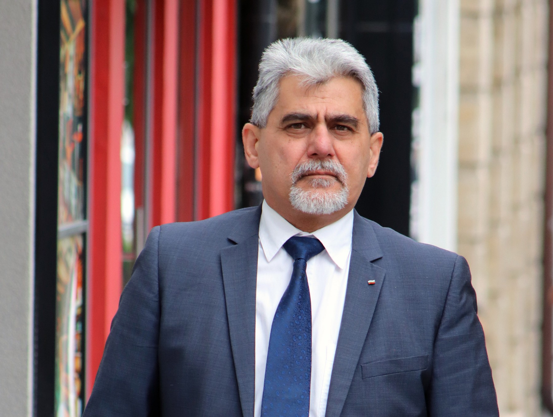 Доц. Милен Михов: Българските педагози ще получат по-малко пари през тази учебна година благодарение на „Промяната“