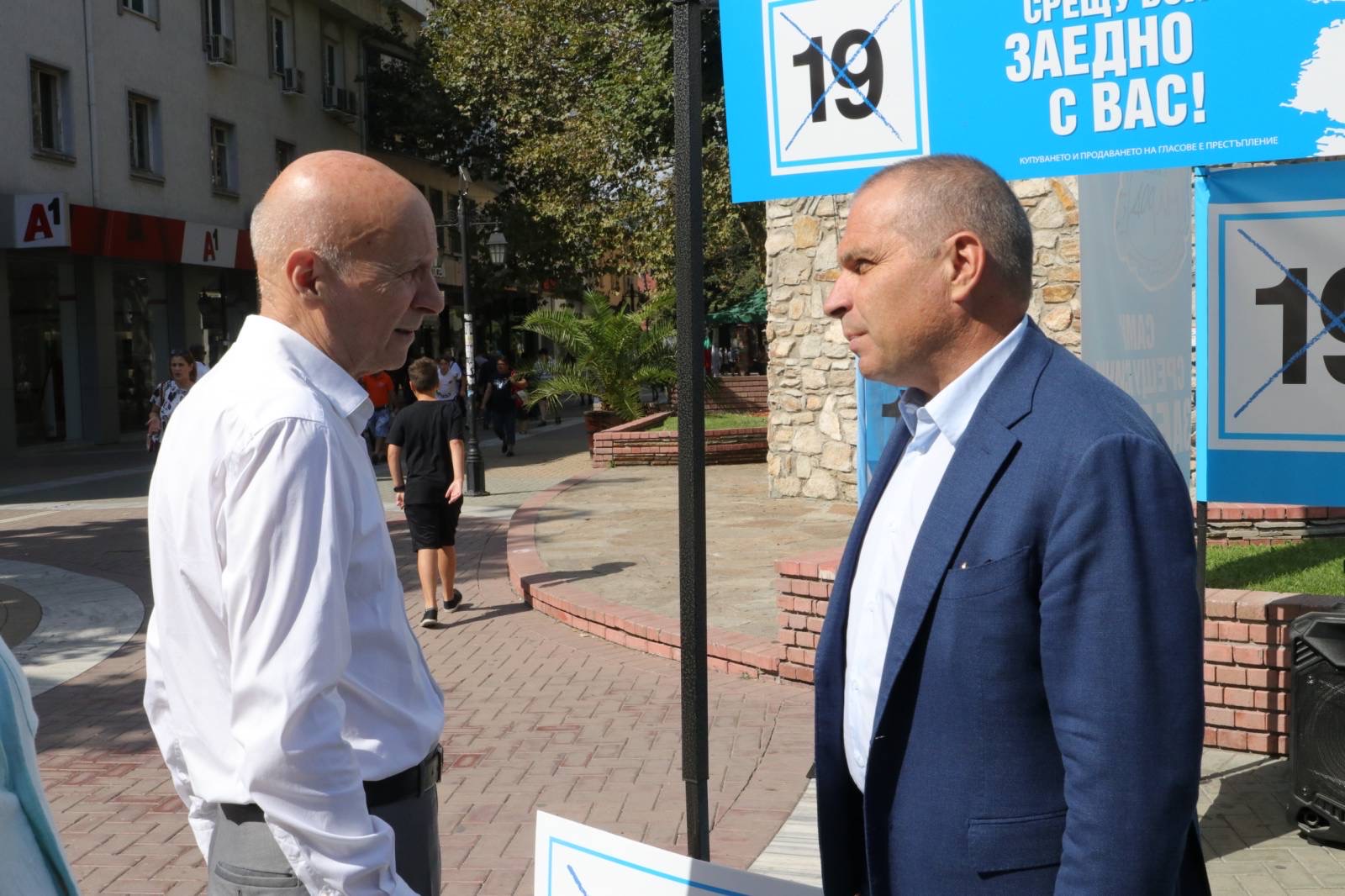 Гроздан Караджов: Заварих ВиК дружества пред фалит, спасихме ги!