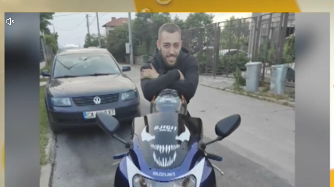 Моторист прегази 24-годишен мъж, близките му търсят справедливост