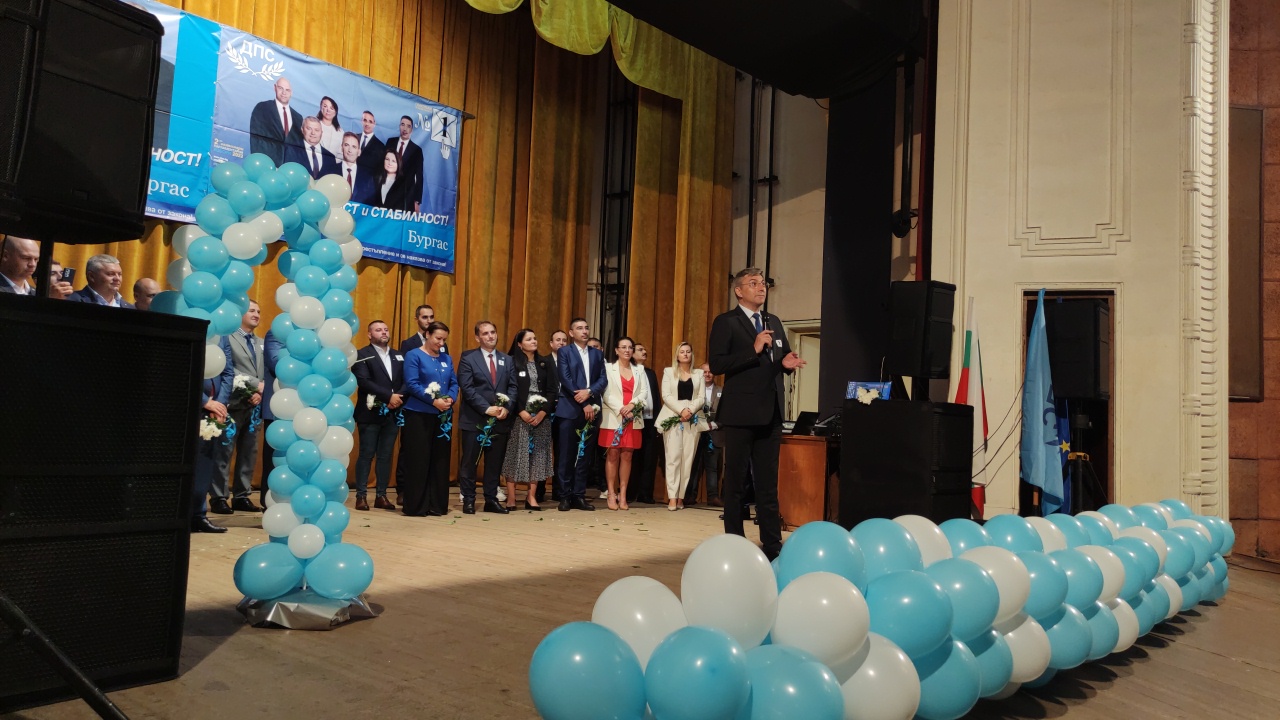 Мустафа Карадайъ в Айтос: В основата на съгласието е ДПС