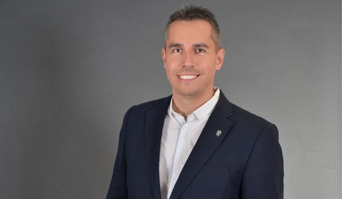 Ангел Славчев, „Възраждане“:  Гражданските проблеми имат само политически решения