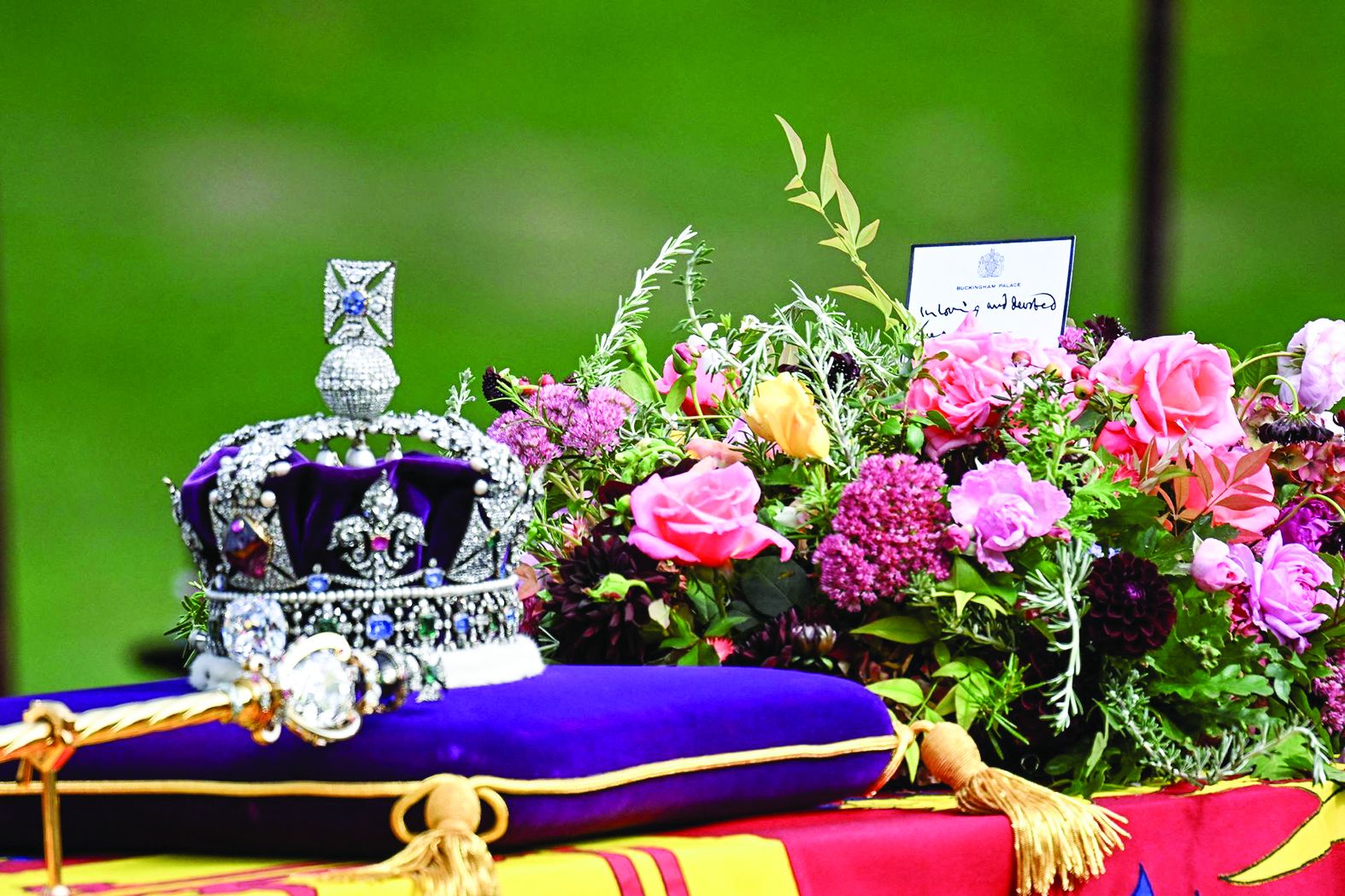 Светът се прости с кралица Елизабет II (обзор)