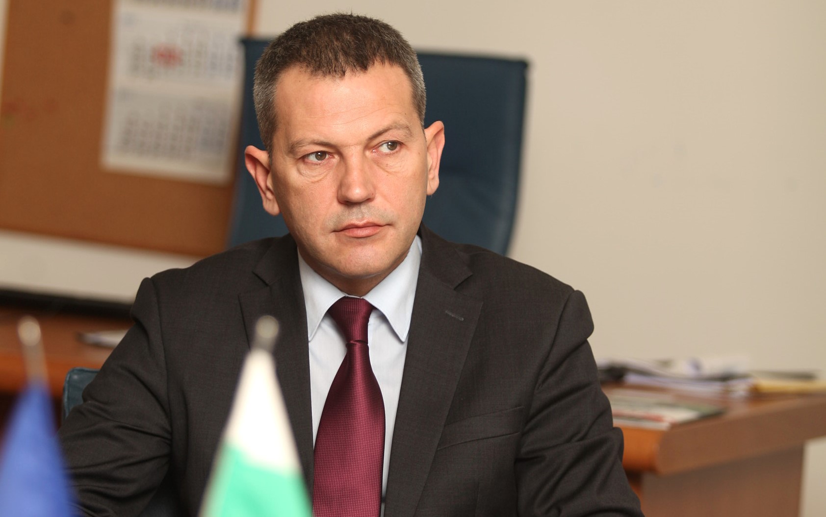 Кого лъжете, господин министре