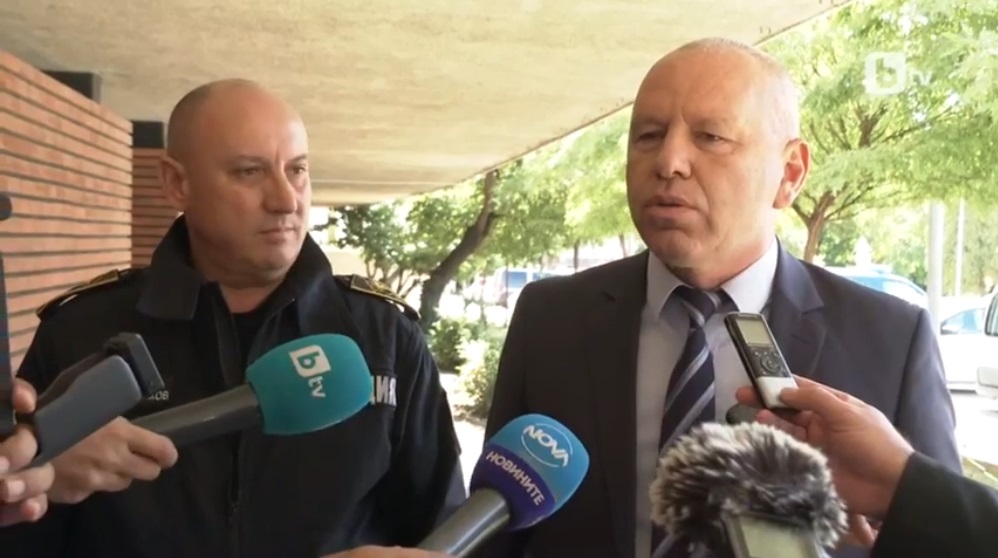 Деветима задържани за трафик на мигранти в Сливен, Бургас и Ямбол