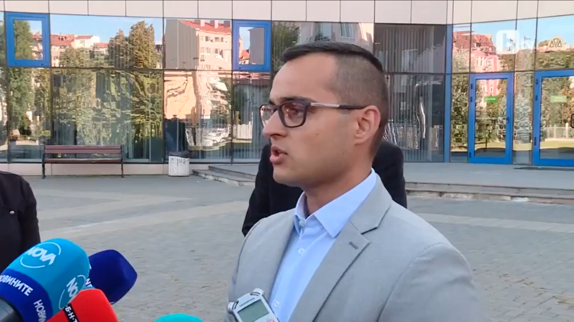 Прокуратурата: Обвиняемият за нападението с нож над ученик е със статут на бежанец