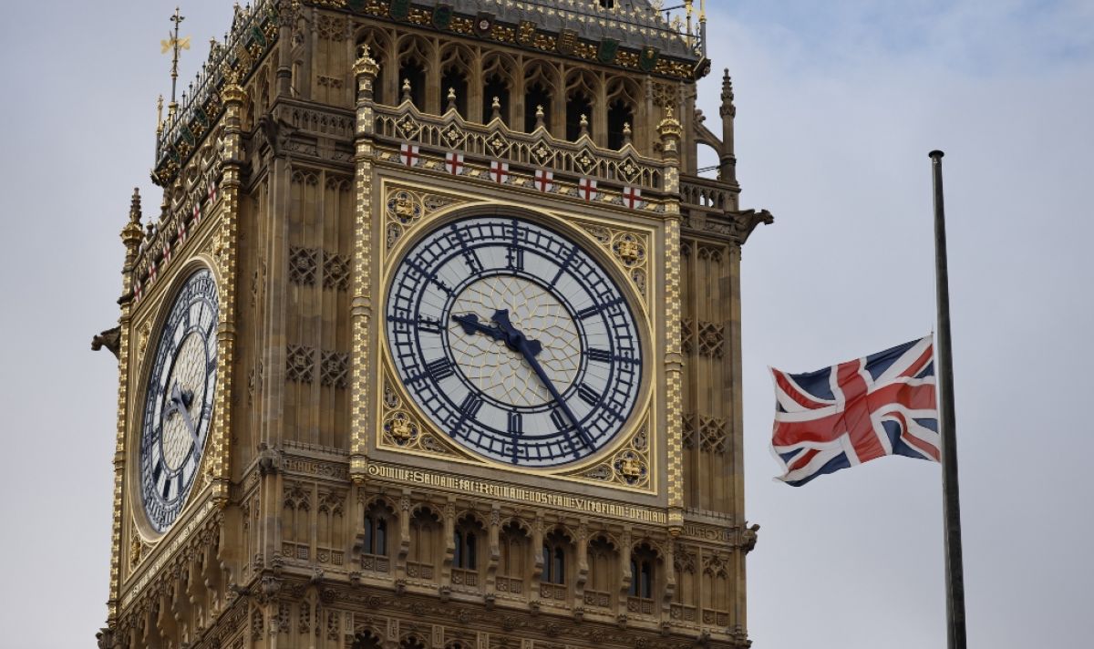 Траурът във Великобритания приключва