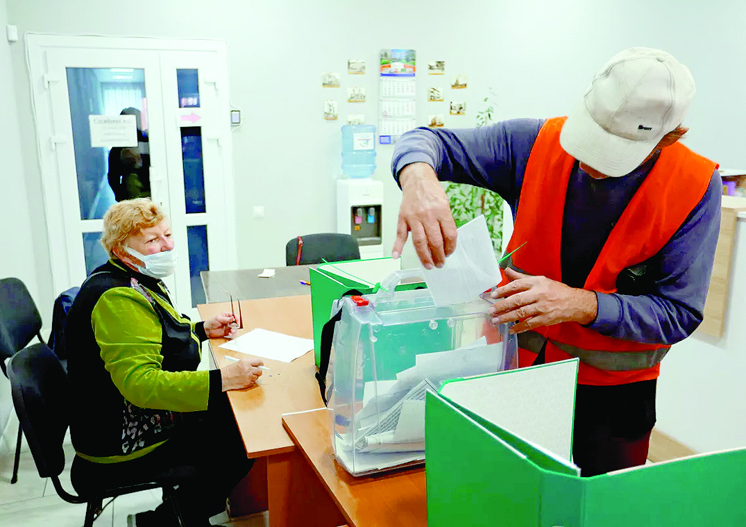 Окупираните украински региони поискаха влизане в РФ