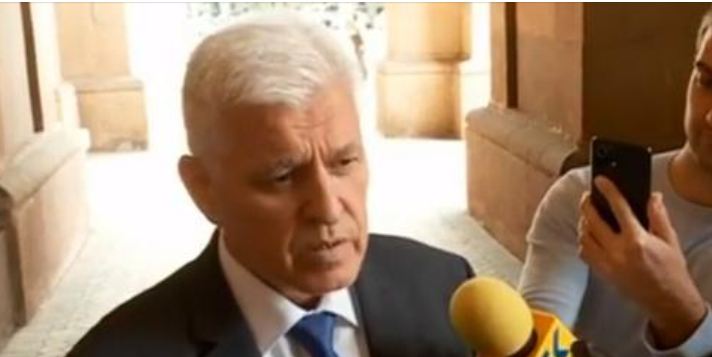 Военният министър: Има риск българи с двойно гражданство в Русия да бъдат мобилизирани