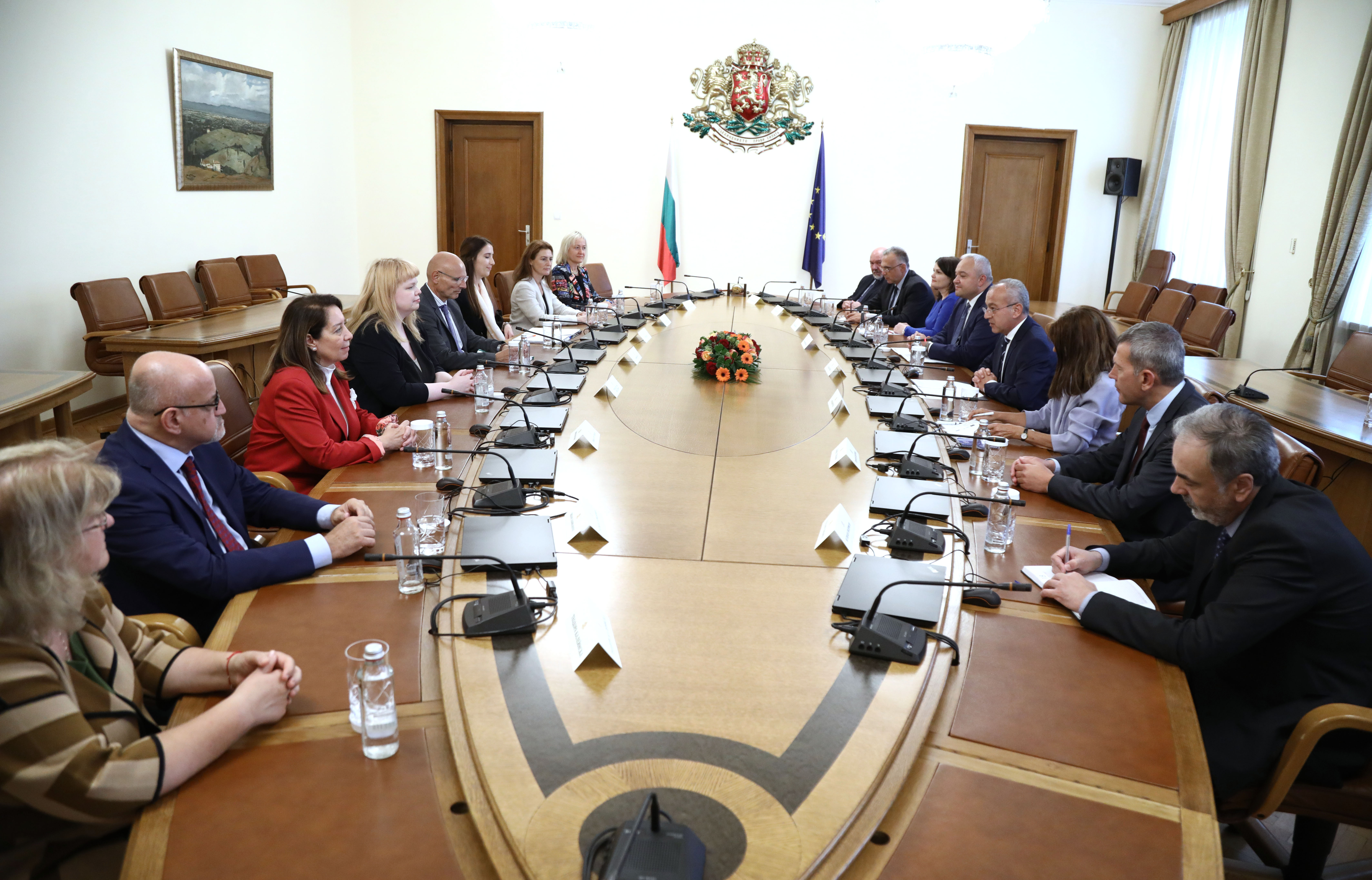 Гълъб Донев: Утре ще бъдат проведени честни, прозрачни и демократични избори