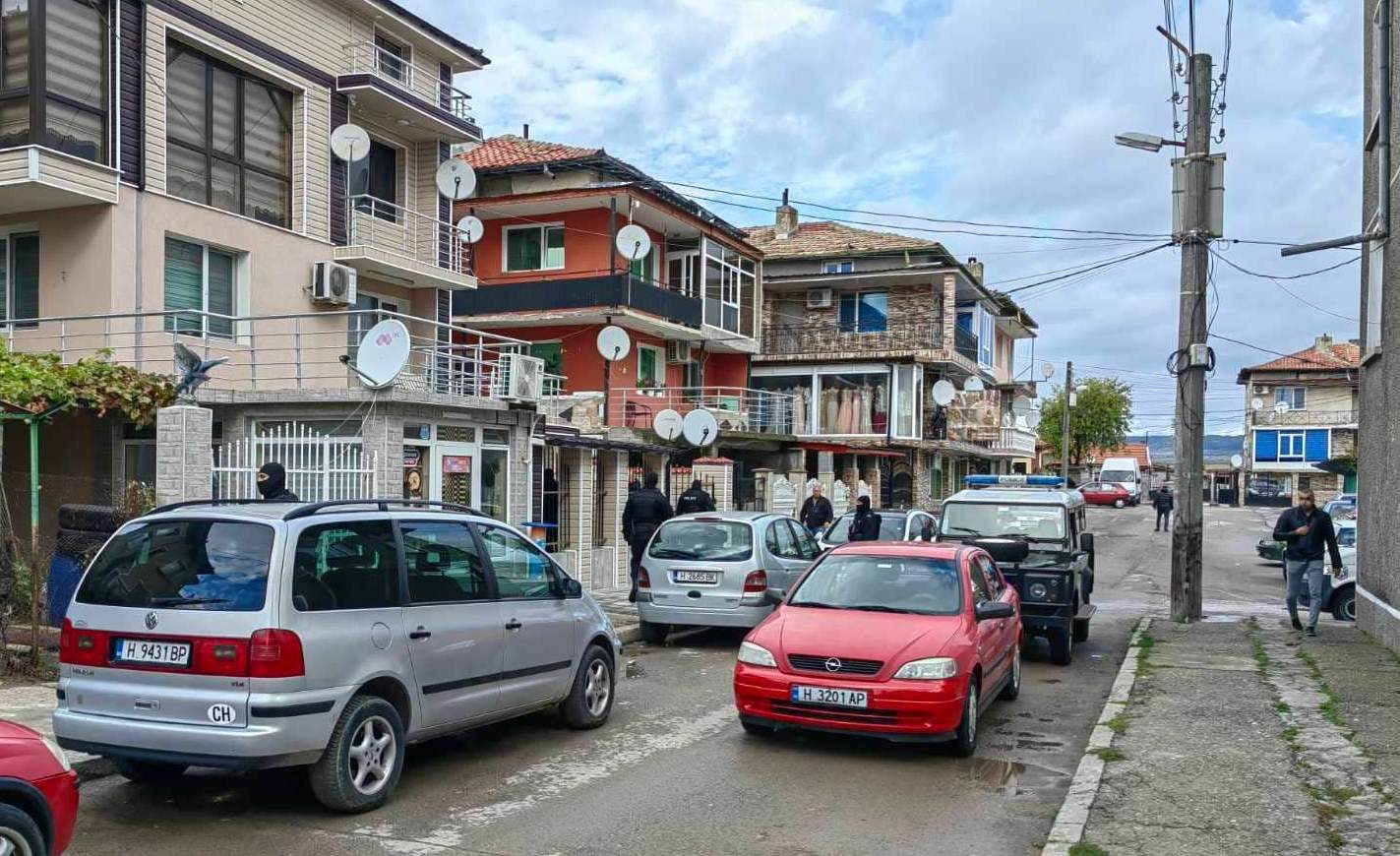 Арестуваха мъж в Нови пазар за купуване на гласове