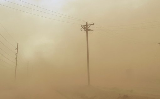 Мощна пясъчна буря връхлетя Аризона (ВИДЕО)